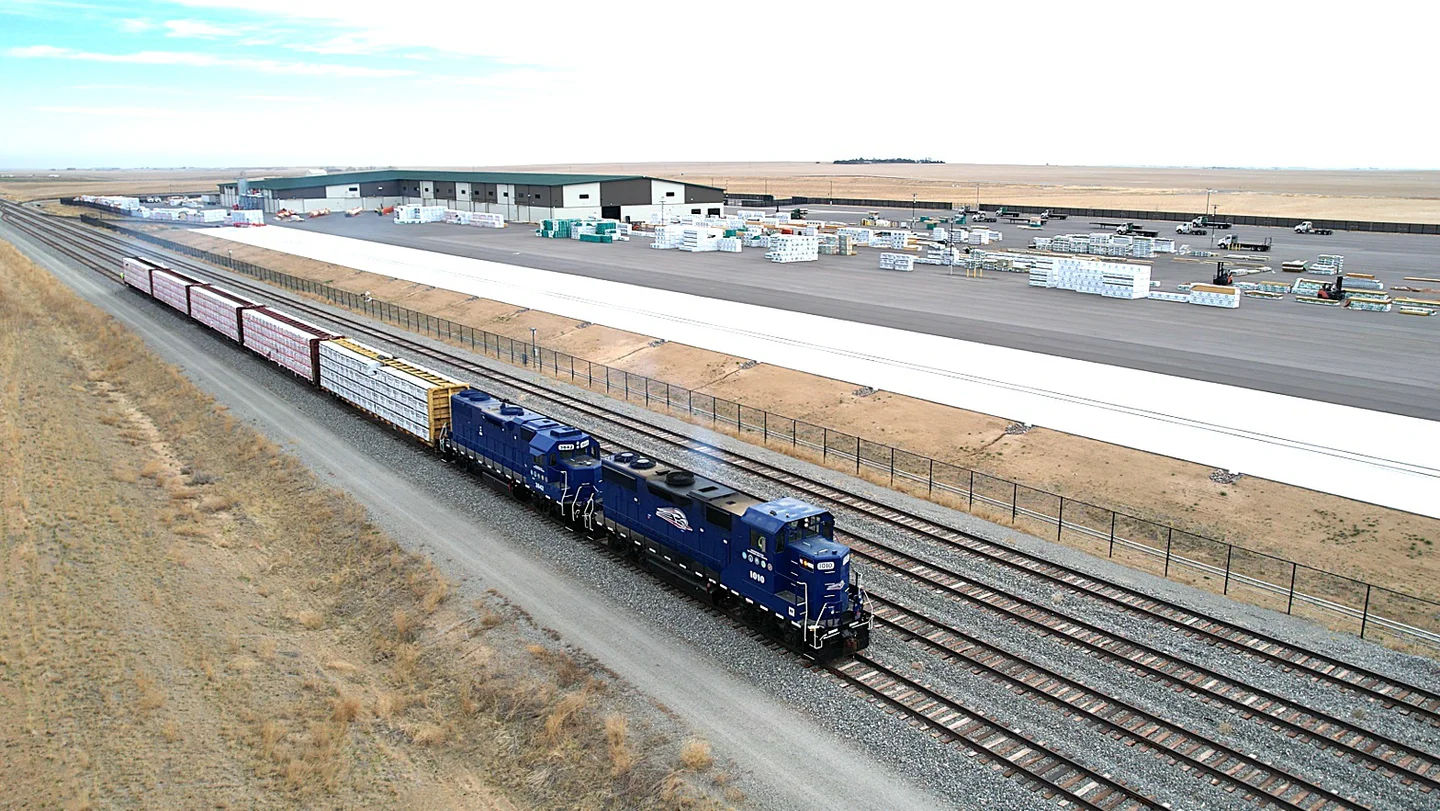 Union Pacific și Builders FirstSource dezvoltă infrastructura feroviară pentru extinderea operațiunilor în Colorado