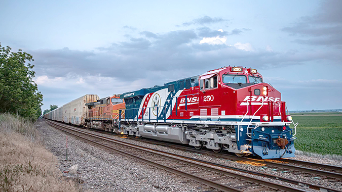 BNSF, pilon al lanțului logistic american: 32.500 mile de rețea, 1.300 trenuri zilnic și investiții majore pentru următorii 250 de ani