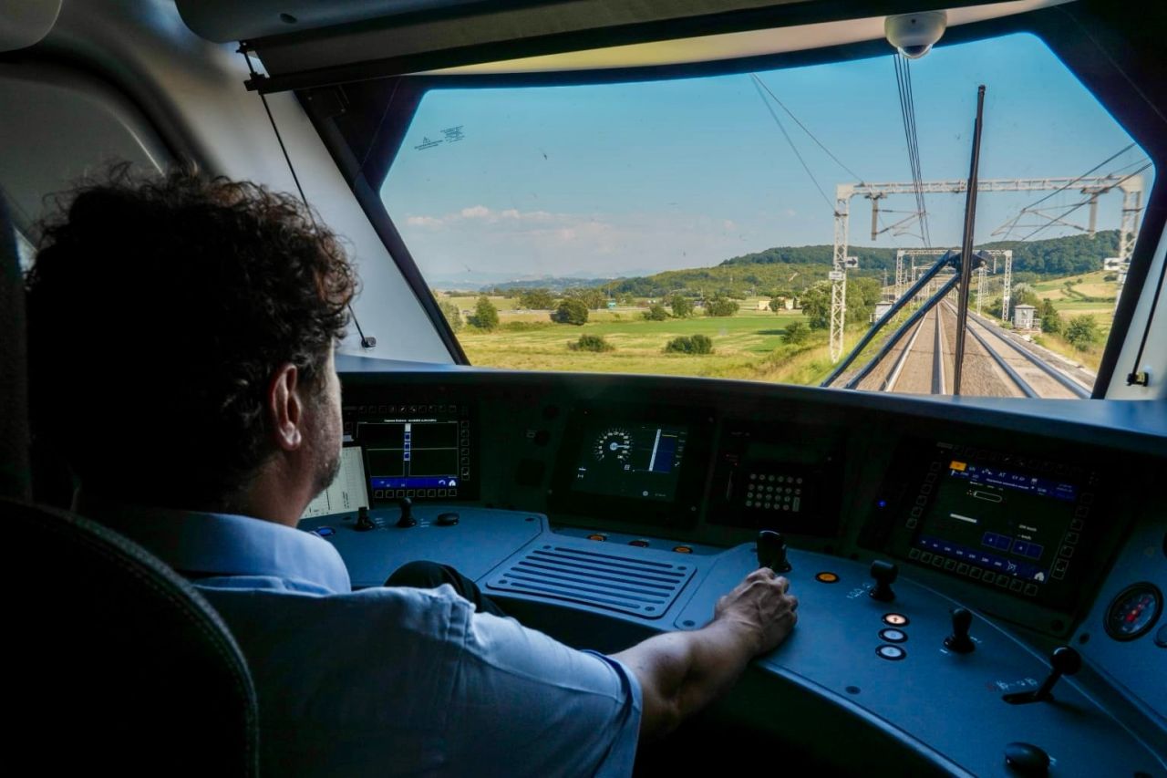 Trenitalia introduce primele trenuri regionale capabile de 200 km/h: patru unități sunt deja în exploatare