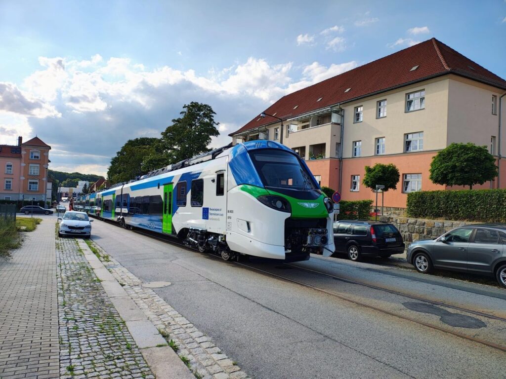 Alstom Bautzen finalizează în timp record producția celor 12 trenuri pentru Bulgaria: până la 28 de vagoane pe lună în plină criză de aprovizionare
