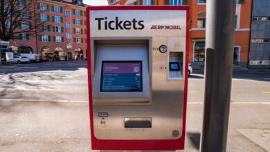 BERNMOBIL finalizează modernizarea completă a aparatelor de bilete: plecări în timp real, plăți Twint și infrastructură digitală reînnoită