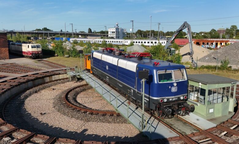 Kulturlokschuppenfest 2026 Neumünster: SEL Eisenbahnlogistik atrage publicul cu locomotiva 181 205 la un festival dedicat tradiției feroviare germane