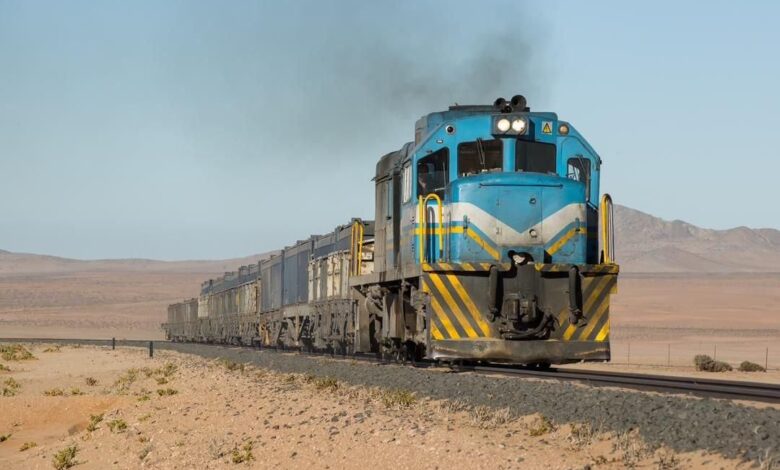 Namibia accelerează modernizarea rețelei feroviare: 210 km reabilitați în 2025/26, obiectiv de 1.360 km până în 2028/29 și investiții majore în infrastructură și material rulant