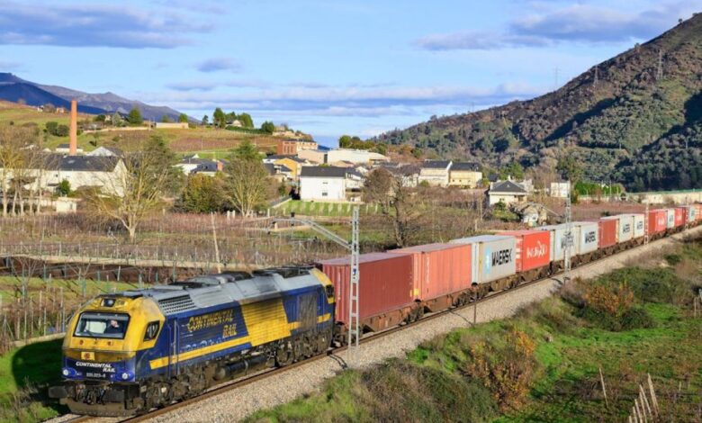 Continental Rail și Wascosa: o colaborare care a crescut de la 65 la aproape 300 de vagoane și devine un pilon al intermodalului iberic