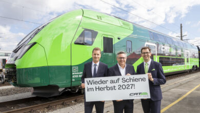 Stadler prezintă noile trenuri pentru City Airport Train Viena: interior premium, design dedicat călătorilor aerieni și contribuție majoră a inginerilor austrieci