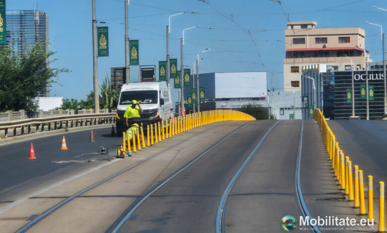 Linia 5 devine din fail al mobilității o linie eficientă - Primăria Capitalei finalizează delimitarea în cel mai important punct iar călătorii beneficiază de stații moderne cu refugii acoperite