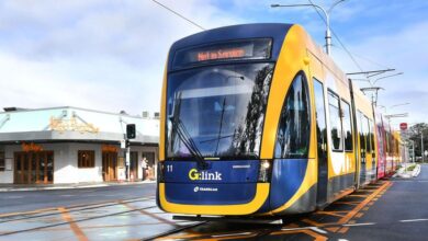 Australia: Etapa 3 a rețelei Gold Coast Light Rail intră în exploatare comercială, extinzând linia cu 6,7 km și opt noi stații. Alstom livrează sistemele digitale și tramvaiele Flexity 2 pentru noua secțiune