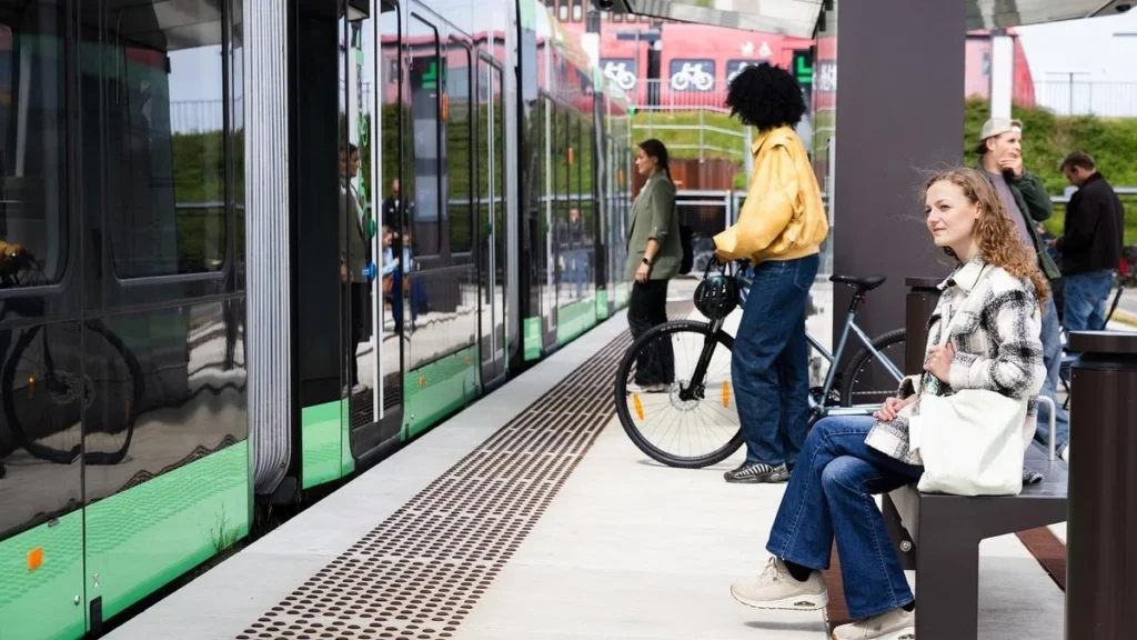 A doua etapă a Marelui Copenhaga Light Rail primește aprobarea de siguranță: linia completă Ishøj–Lundtofte se deschide pe 22 august