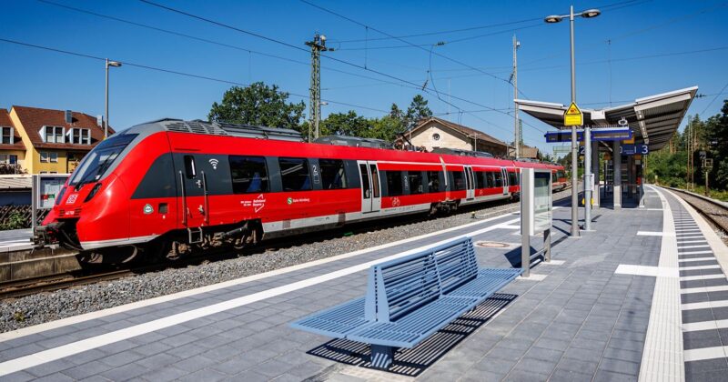 DB redeschide linia Nürnberg–Regensburg după renovarea completă a coridorului: infrastructură modernizată, costuri reduse și reluarea traficului din 1 august
